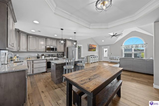 213 Elegance Way, Elizabethtown, KY 42701