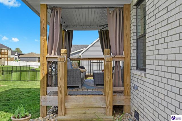 213 Elegance Way, Elizabethtown, KY 42701