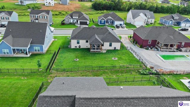 213 Elegance Way, Elizabethtown, KY 42701