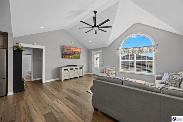 213 Elegance Way, Elizabethtown, KY 42701