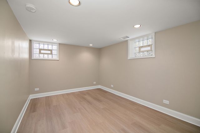 8356 Sayre Avenue, Burbank, IL 60459