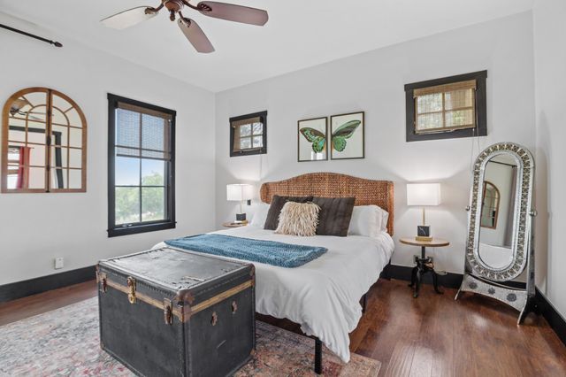 36 Scenic Ridge DR, Fredericksburg, TX 78624