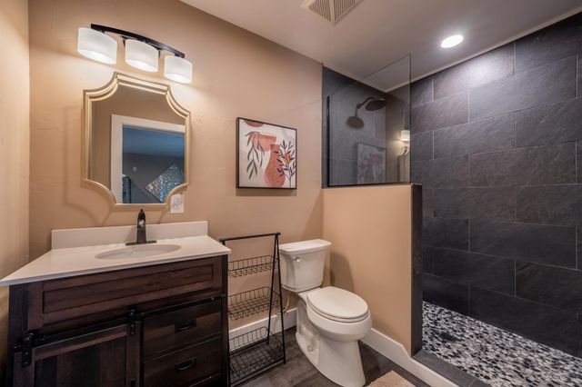 36 Scenic Ridge DR, Fredericksburg, TX 78624