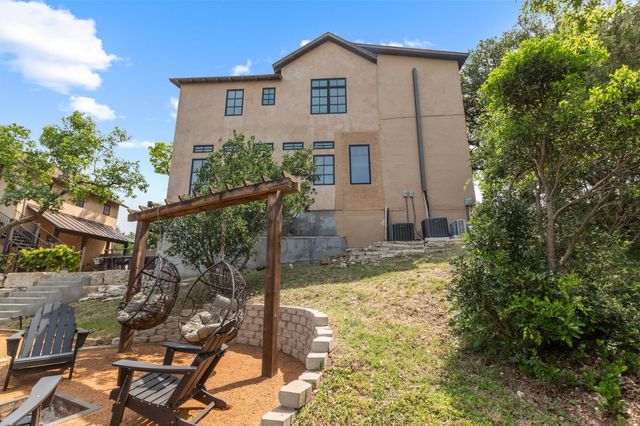 36 Scenic Ridge DR, Fredericksburg, TX 78624