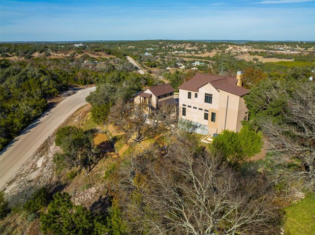 36 Scenic Ridge DR, Fredericksburg, TX 78624