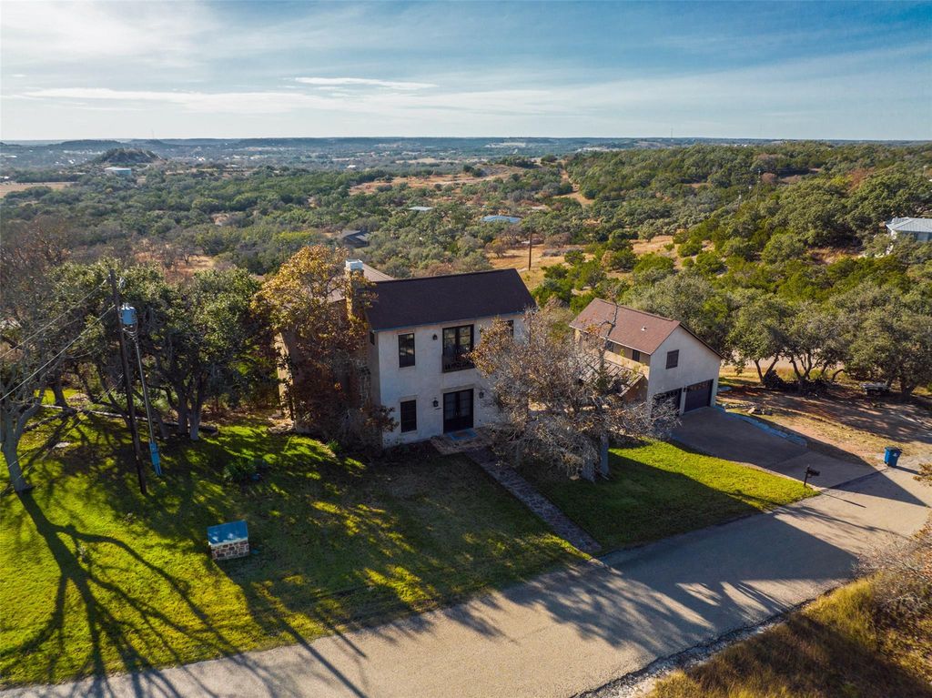 36 Scenic Ridge DR, Fredericksburg, TX 78624