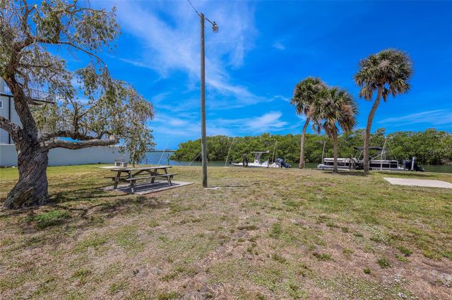 1717 JOYCE STREET, Sarasota, FL 34231