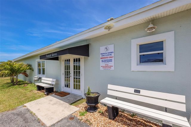 1717 JOYCE STREET, Sarasota, FL 34231