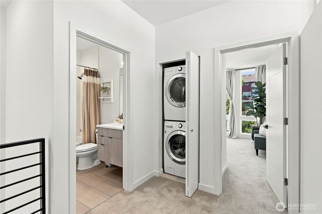 4608 Evanston Avenue N, Seattle, WA 98103