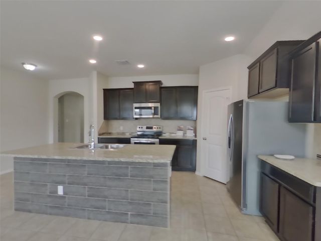 1152 Ibis Falls LOOP, Jarrell, TX 76537