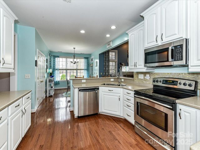 3619 Savannah Hills Drive, Matthews, NC 28105