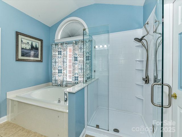 3619 Savannah Hills Drive, Matthews, NC 28105