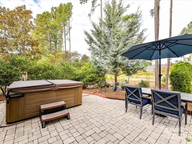 3619 Savannah Hills Drive, Matthews, NC 28105