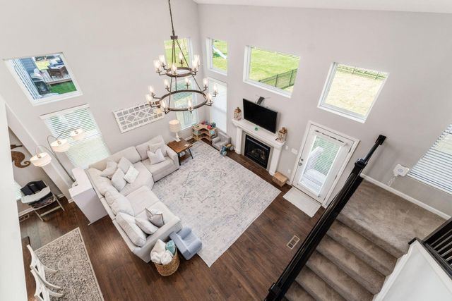2674 Carmie Drive E, Blacklick, OH 43004