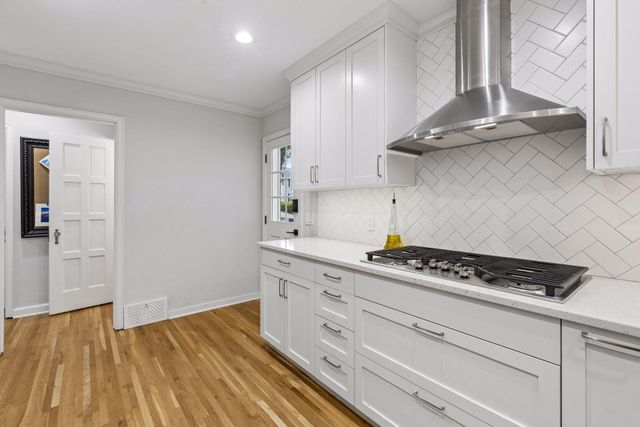 4341 Mackey Avenue, Saint Louis Park, MN 55424