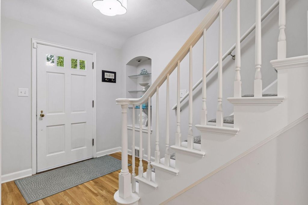 4341 Mackey Avenue, Saint Louis Park, MN 55424 — photo 4
