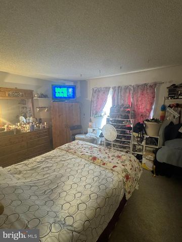 172 MATTIX RUN, Absecon, NJ 08205