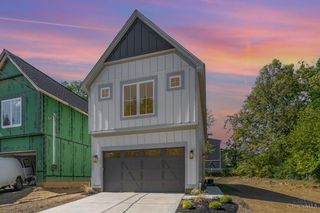 3121 Hackberry Street, Cincinnati, OH 45207