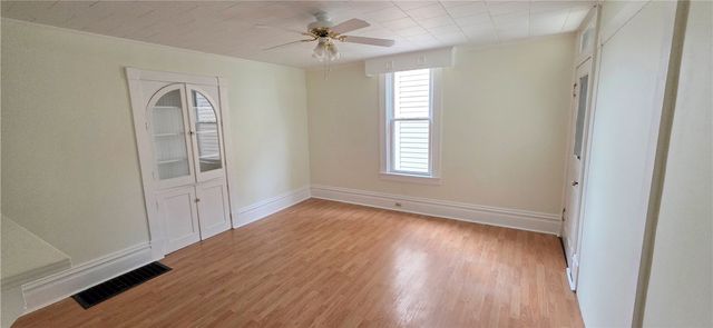 533 S South Main, City Of Washington, PA 15301