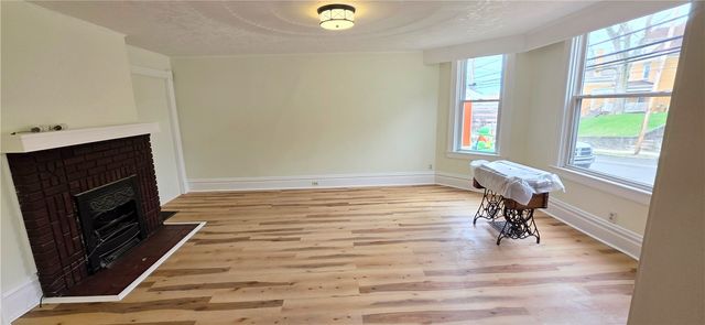 533 S South Main, City Of Washington, PA 15301