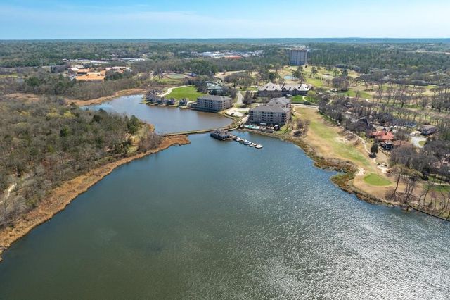 3363 CASCADES Boulevard 219, Tyler, TX 75709