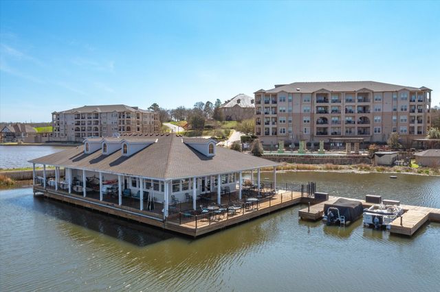 3363 CASCADES Boulevard 219, Tyler, TX 75709