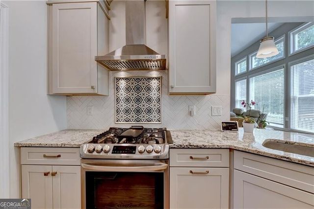 720 Brafferton Way, Johns Creek, GA 30005