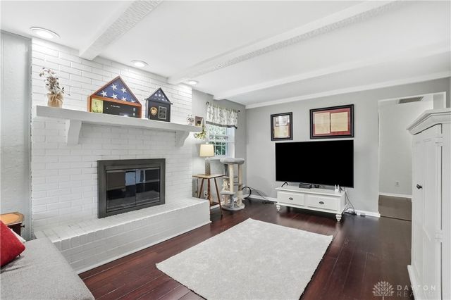 901 New England Avenue, Centerville, OH 45429