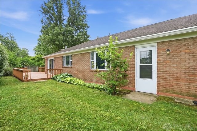 901 New England Avenue, Centerville, OH 45429