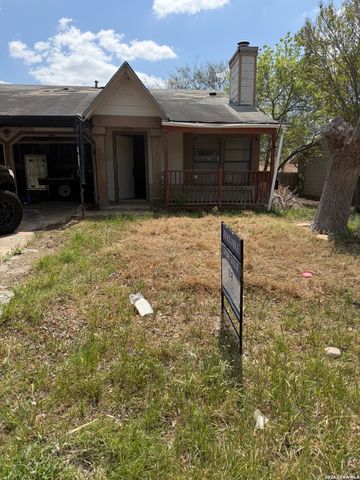 5722 Jones Fall Dr., San Antonio, TX 78244