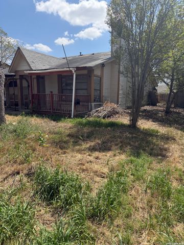 5722 Jones Fall Dr., San Antonio, TX 78244