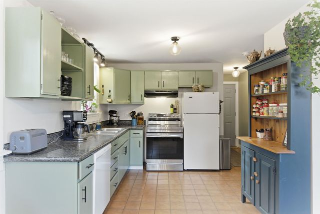 22 Hartlen Avenue, Colebrook, NH 03576