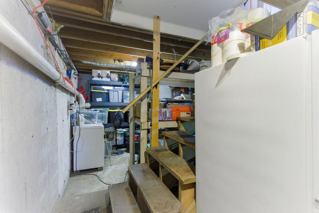 22 Hartlen Avenue, Colebrook, NH 03576