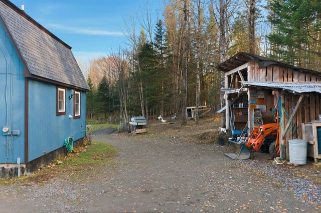 22 Hartlen Avenue, Colebrook, NH 03576