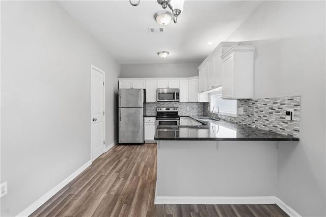 740 Dot Drive, Atlanta, GA 30349