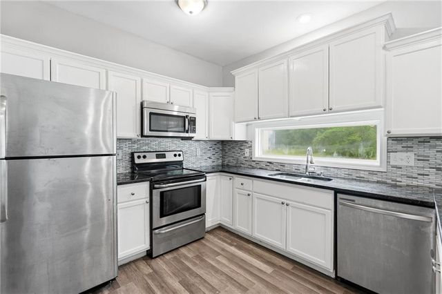 740 Dot Drive, Atlanta, GA 30349