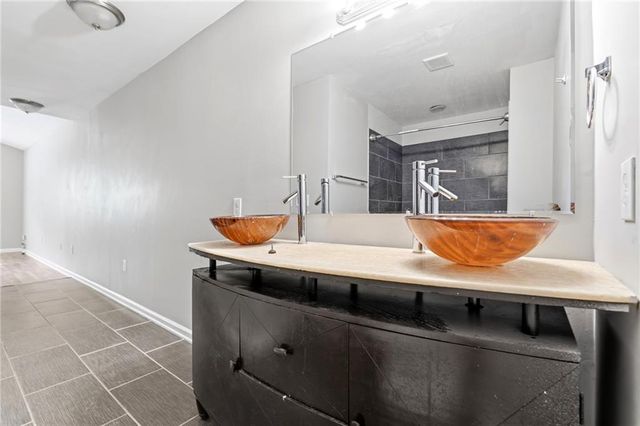 740 Dot Drive, Atlanta, GA 30349