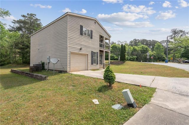 740 Dot Drive, Atlanta, GA 30349