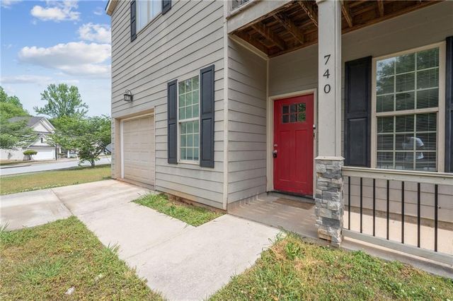 740 Dot Drive, Atlanta, GA 30349
