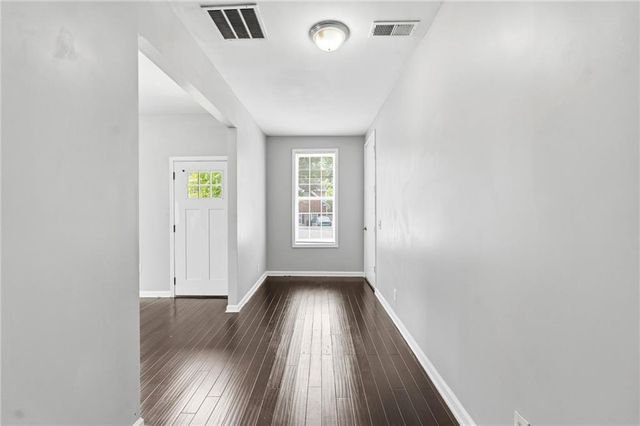 740 Dot Drive, Atlanta, GA 30349