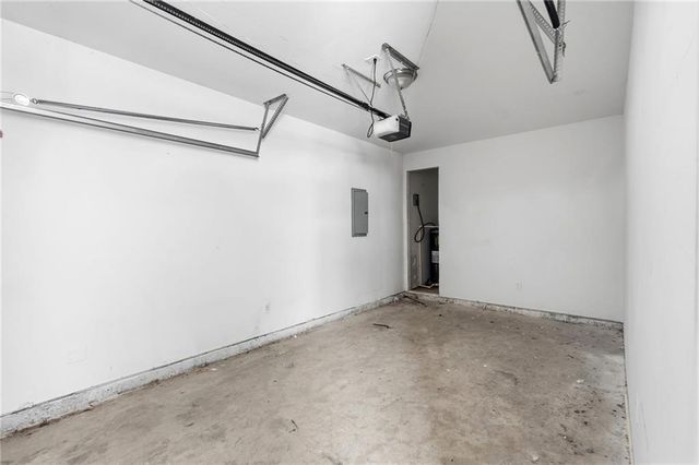 740 Dot Drive, Atlanta, GA 30349
