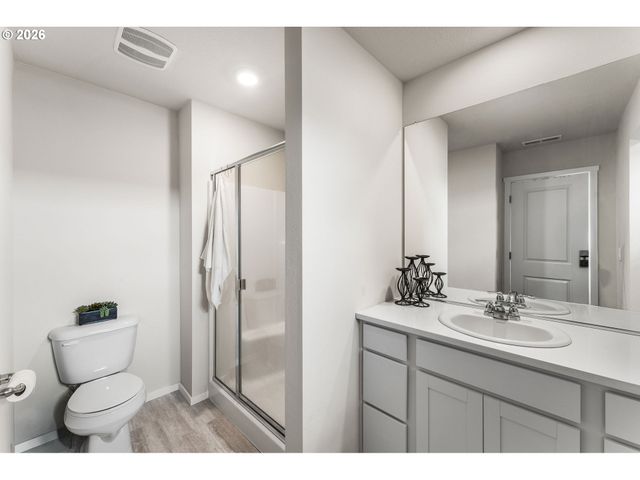 10425 Ne 121ST Ave, Vancouver, WA 98662