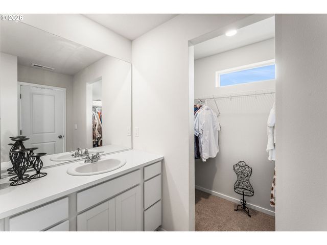 10425 Ne 121ST Ave, Vancouver, WA 98662