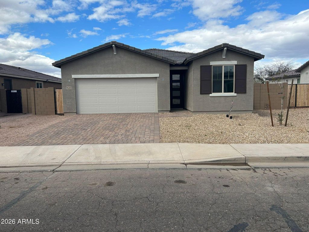 Image 2 of property listing at 1626 E EVELYN Street, Casa Grande, AZ 85122