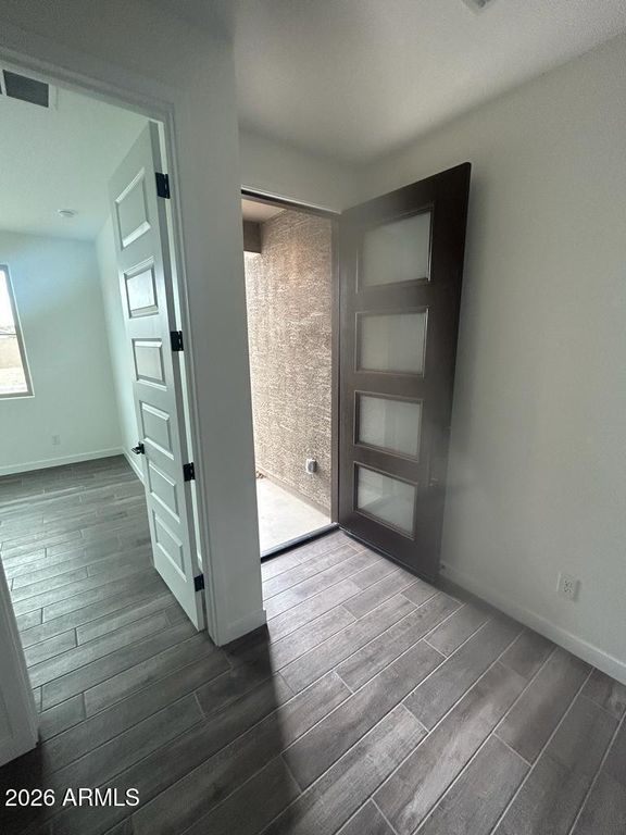 Image 5 of property listing at 1626 E EVELYN Street, Casa Grande, AZ 85122