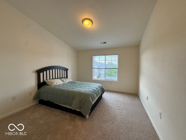 5019 Amber Creek Place 311, Indianapolis, IN 46237