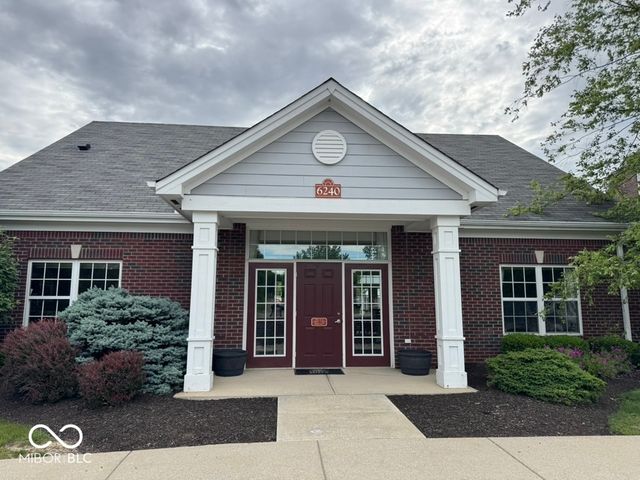 5019 Amber Creek Place 311, Indianapolis, IN 46237