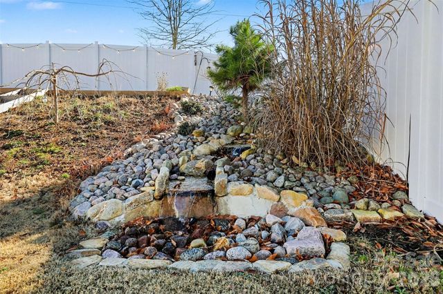 8919 Rockrose Way, Charlotte, NC 28214