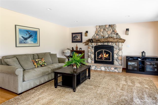 14812 SE 170th Street, Renton, WA 98058