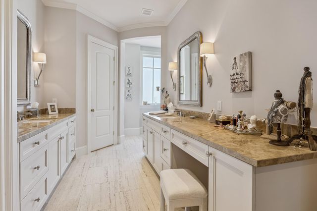 1903 Revere Street, Houston, TX 77019